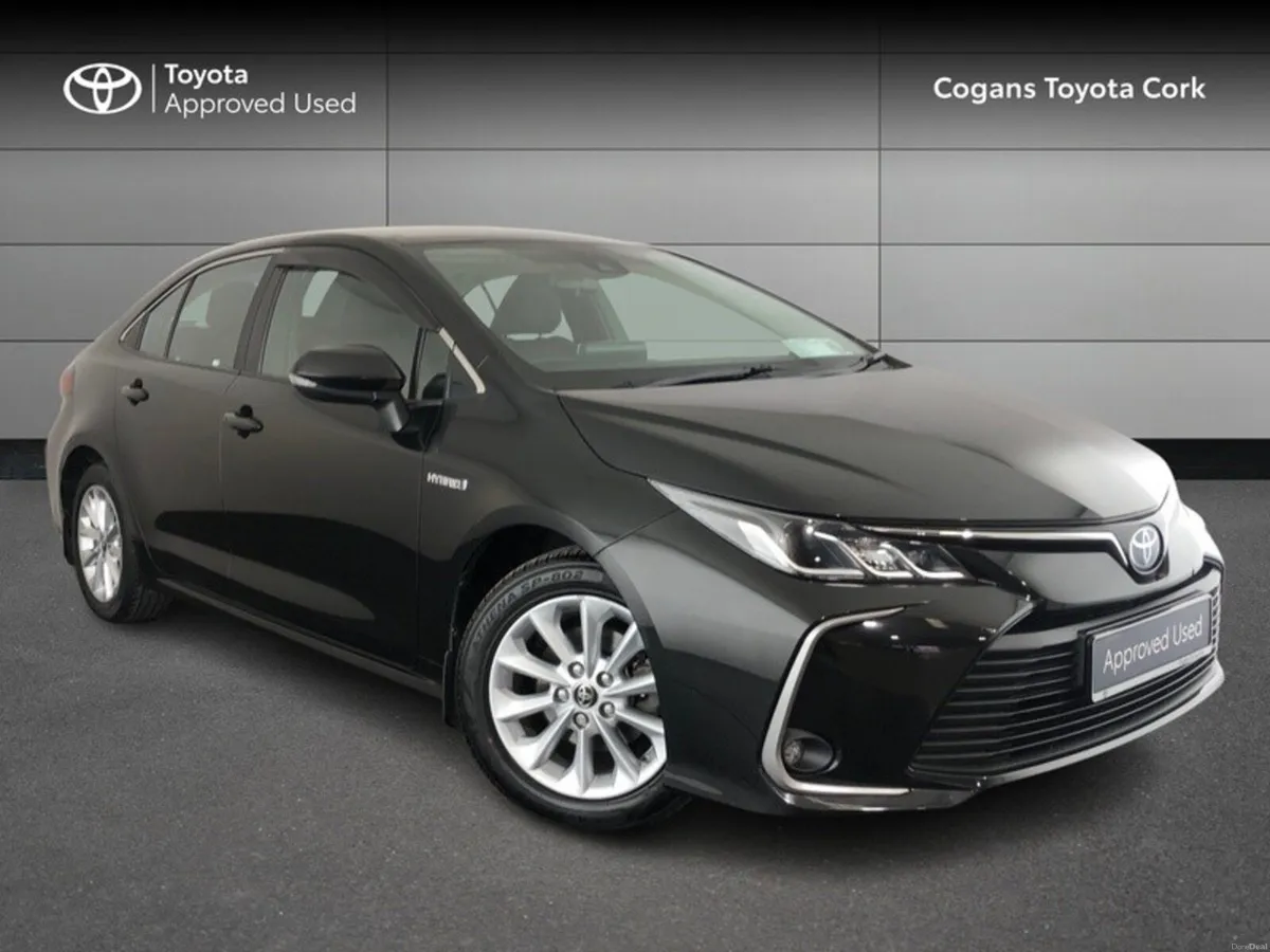Toyota Corolla COROLLA HYBRID LUNA SAL - Image 1