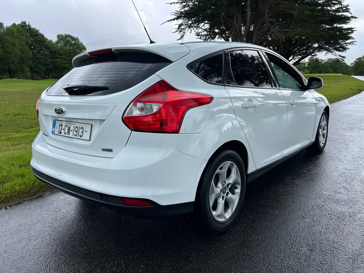2012 Ford Focus 1.6tdi.. New NCT & New Service - Image 4