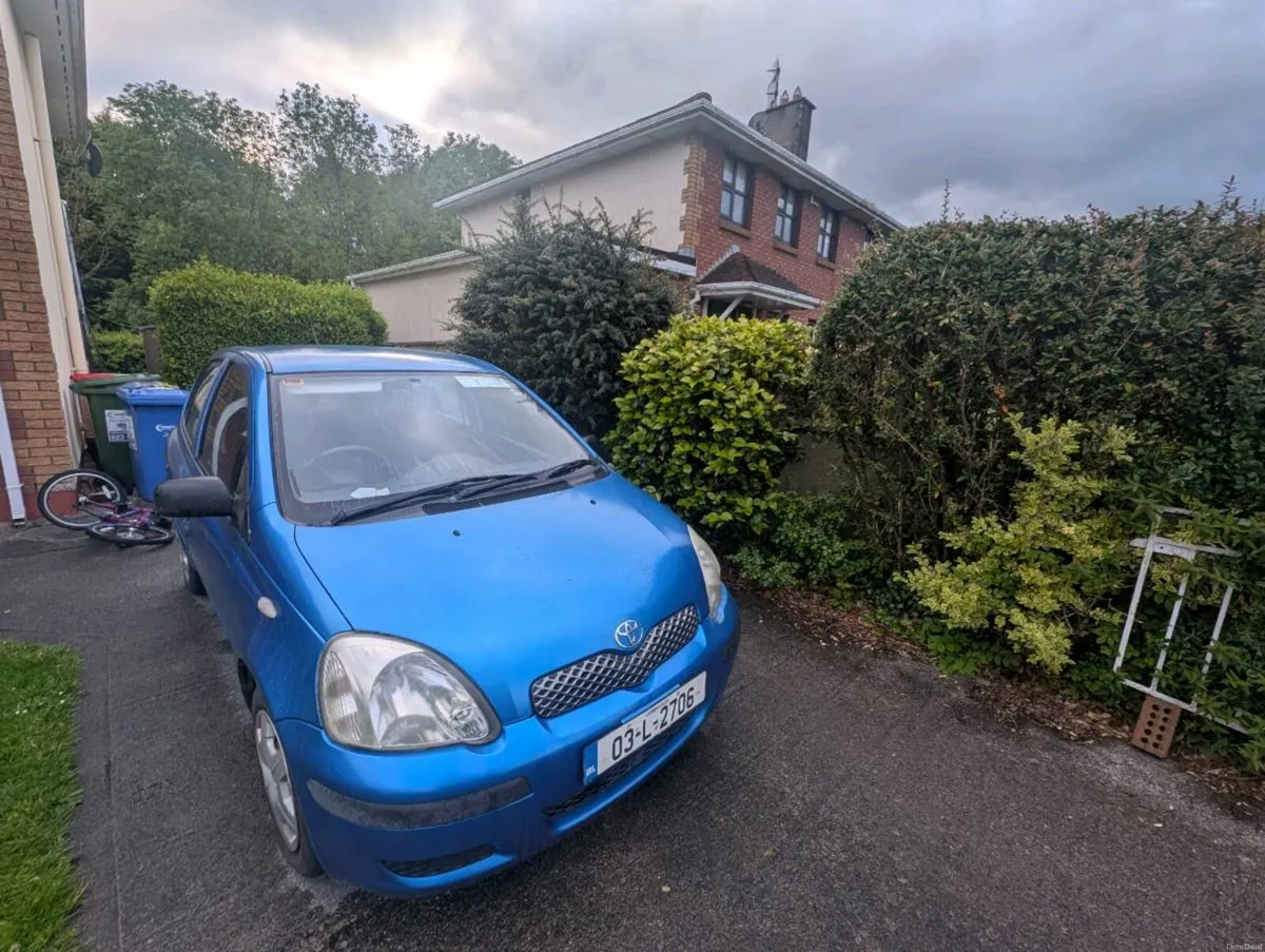 2003 Yaris - Image 2