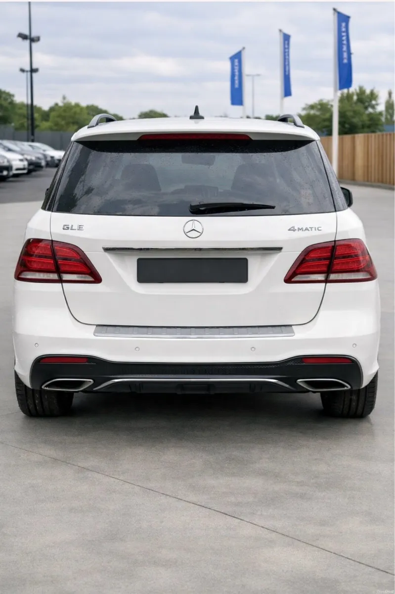 Mercedes Gle - Image 2