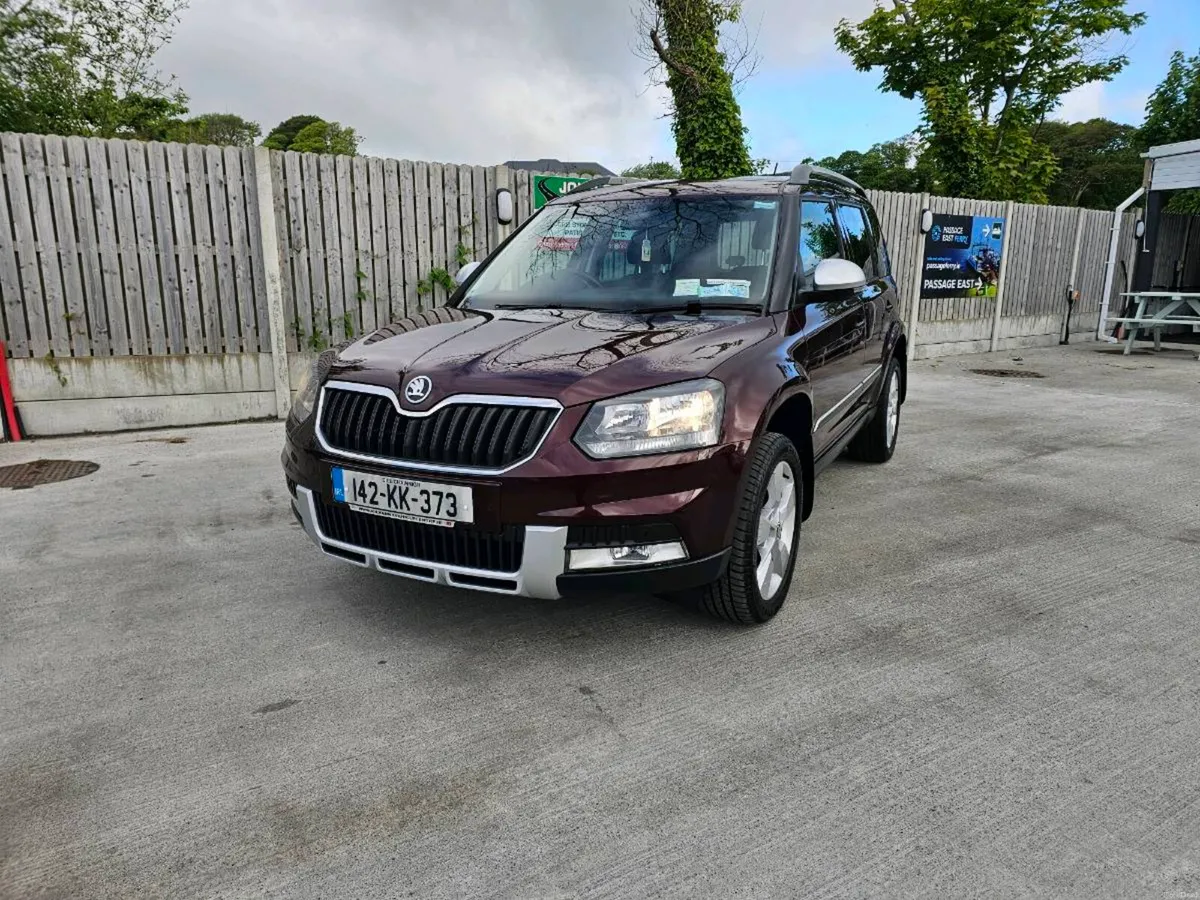 SKODA YETI 2014 VERY LOW MILEAGE - Image 2