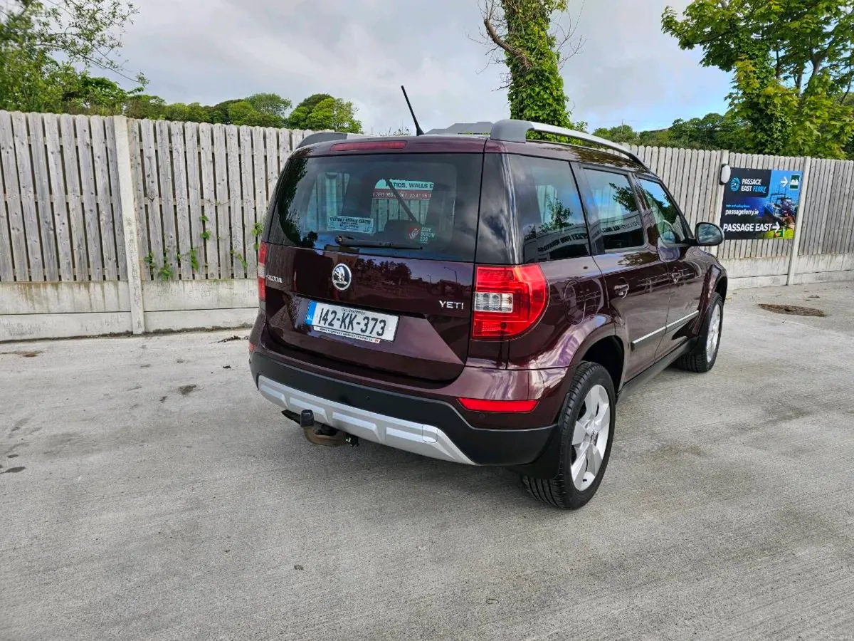 SKODA YETI 2014 VERY LOW MILEAGE - Image 3