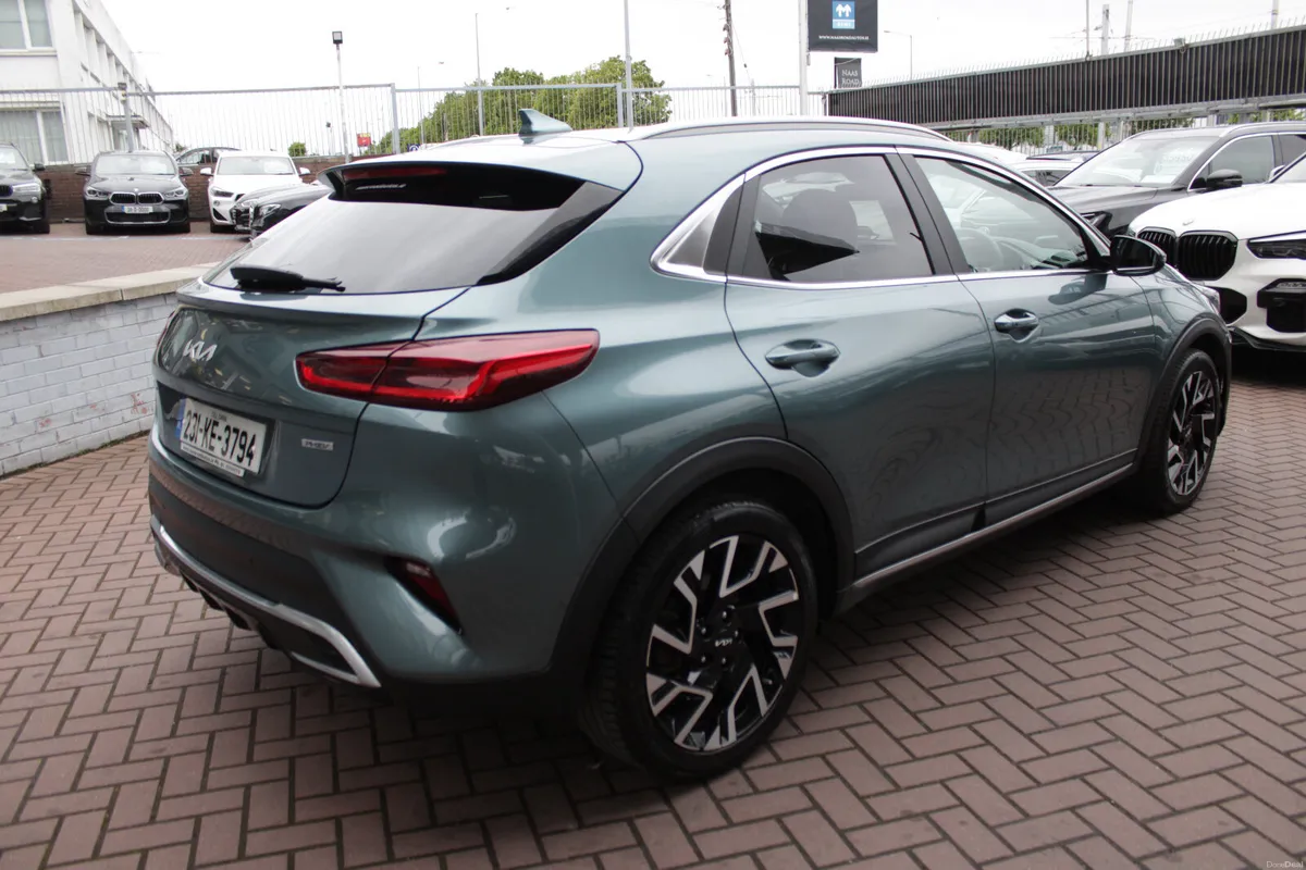 2023 KIA XCEED 1.6 GDI PLUG-IN HYBRID - Image 4