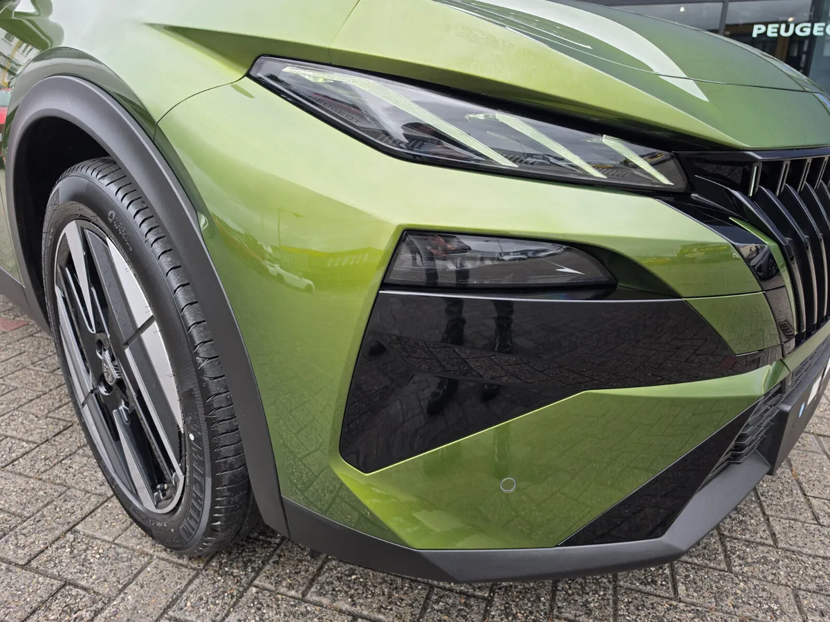 ALL NEW PEUGEOT 408 - Image 3