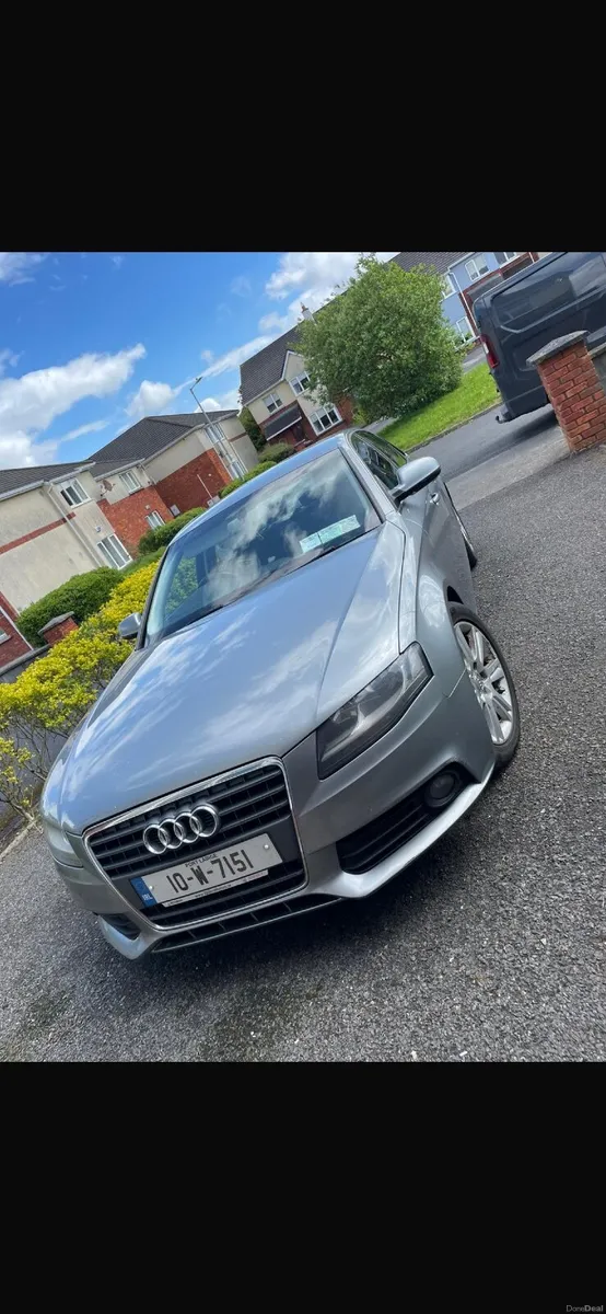 Audi A4 2010 - Image 1