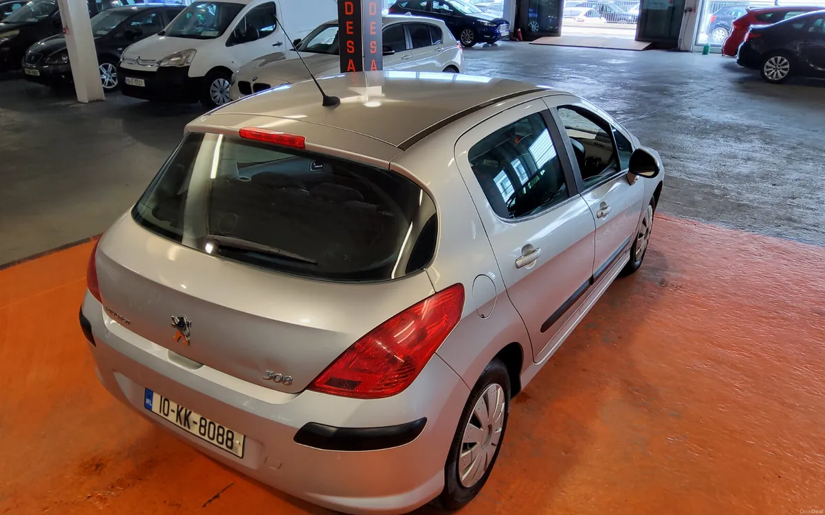 Peugeot 308 2010 - Image 3