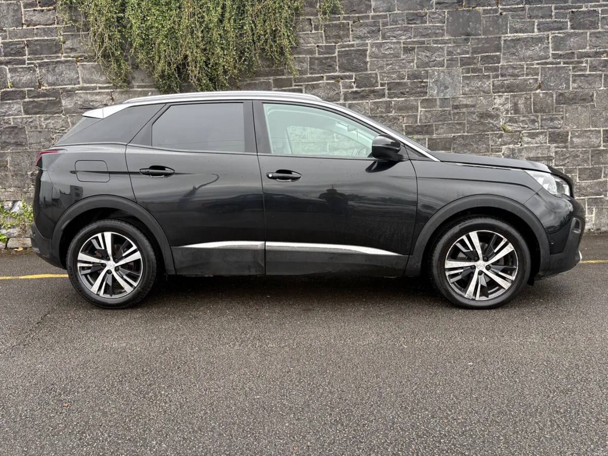 Peugeot 3008 AUTOMATIC!!  FULL SERVICE HISTORY - Image 4