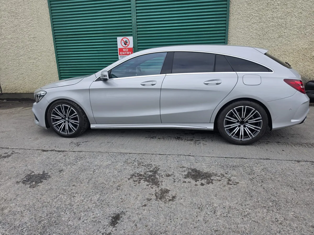 ~Mercedes-Benz CLA- 2017~ - Image 2