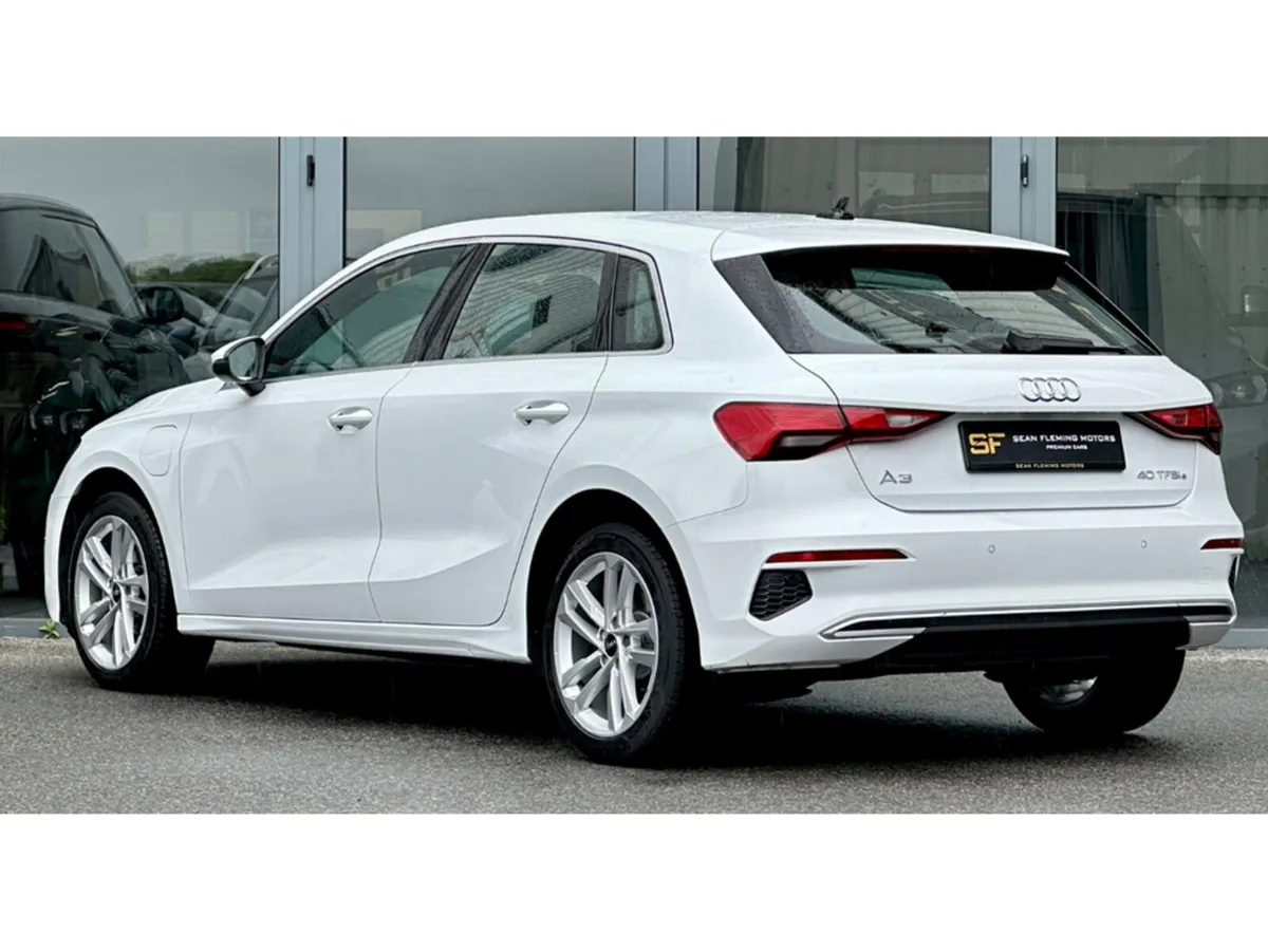 Audi A3 SPORT 40 TFSI E S-A SPORTBACK - Image 4