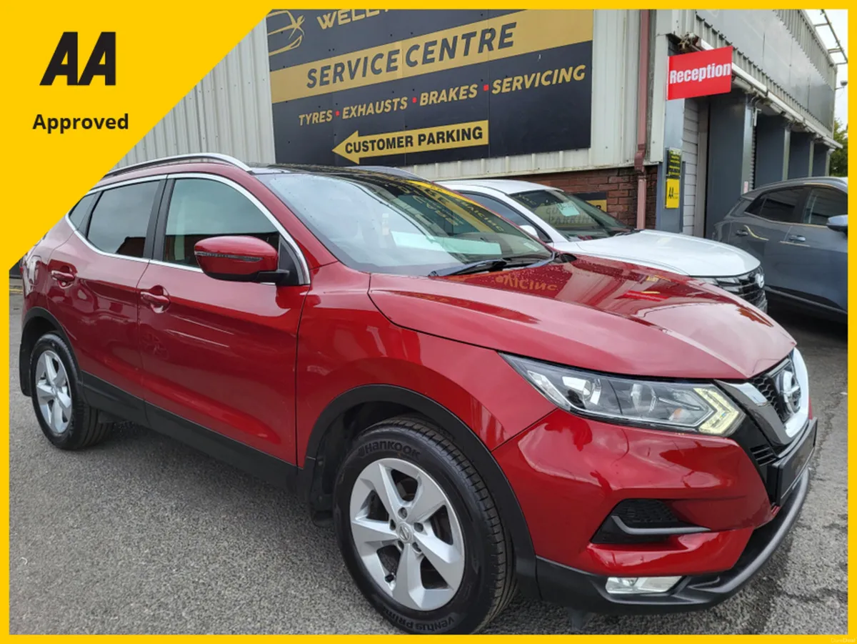 Nissan Qashqai 1.2 SV 18 4DR - Image 1