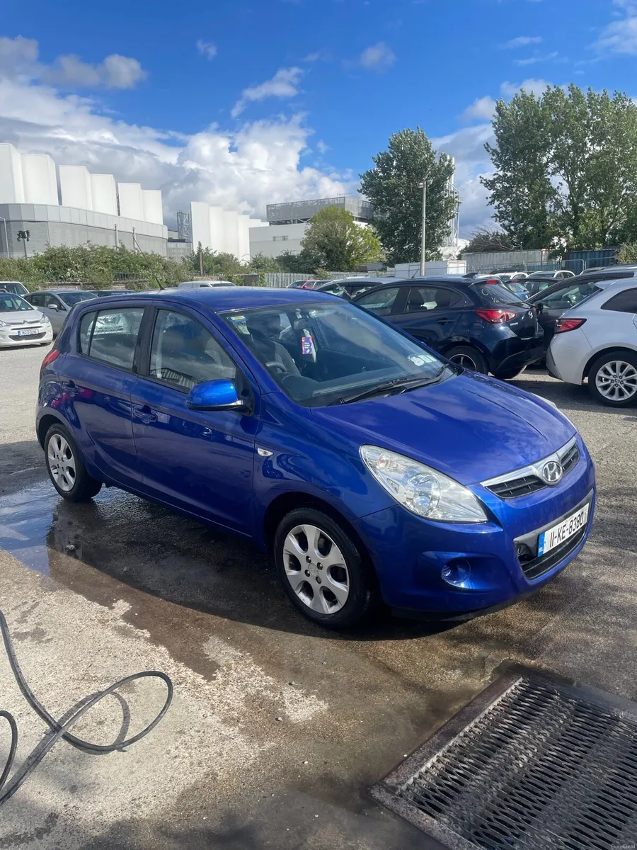 2011 Hyundai i20 - Image 1