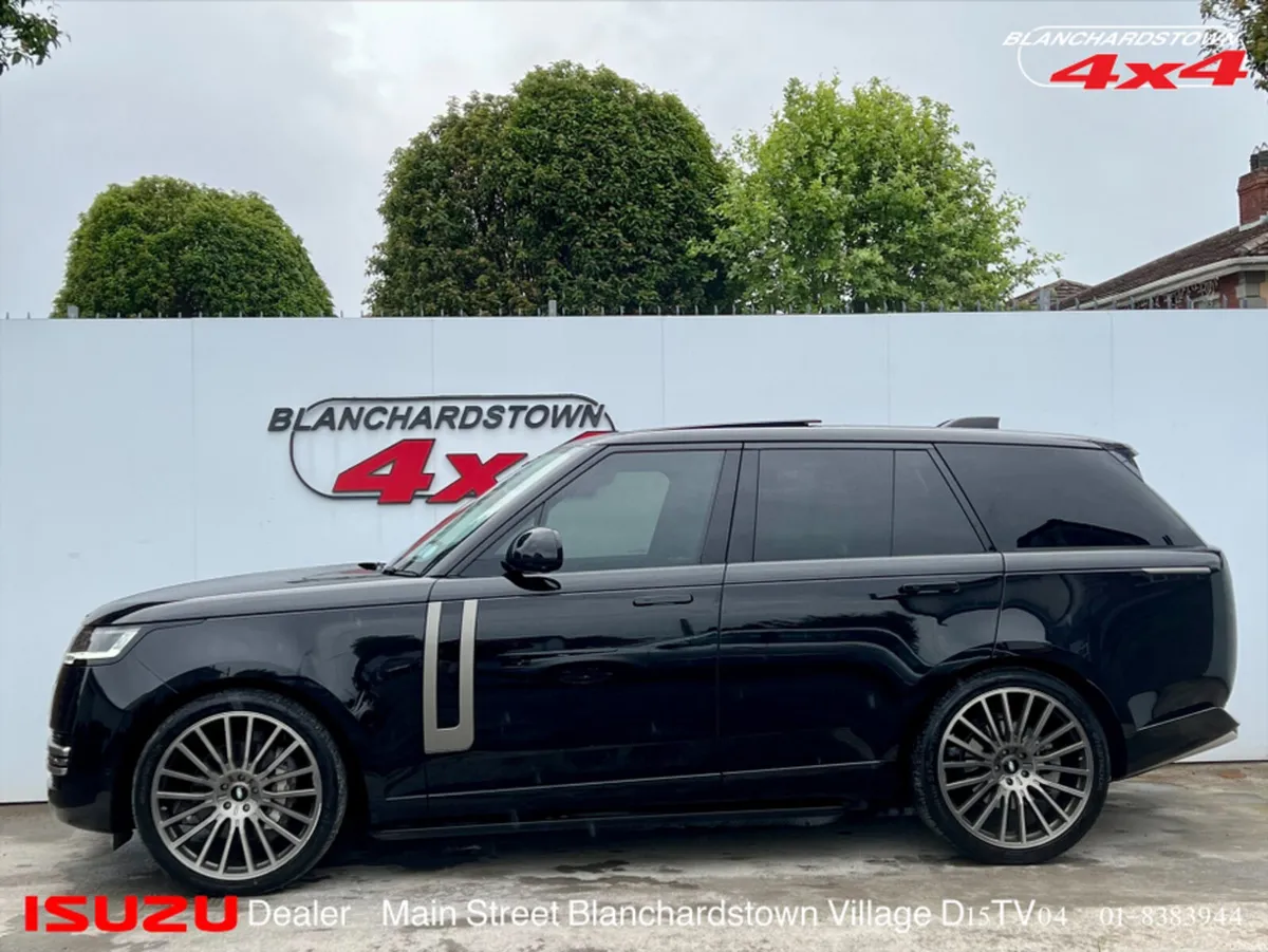 Land Rover Range Rover D350 HSE DIESEL 5 SEAT CREW - Image 3