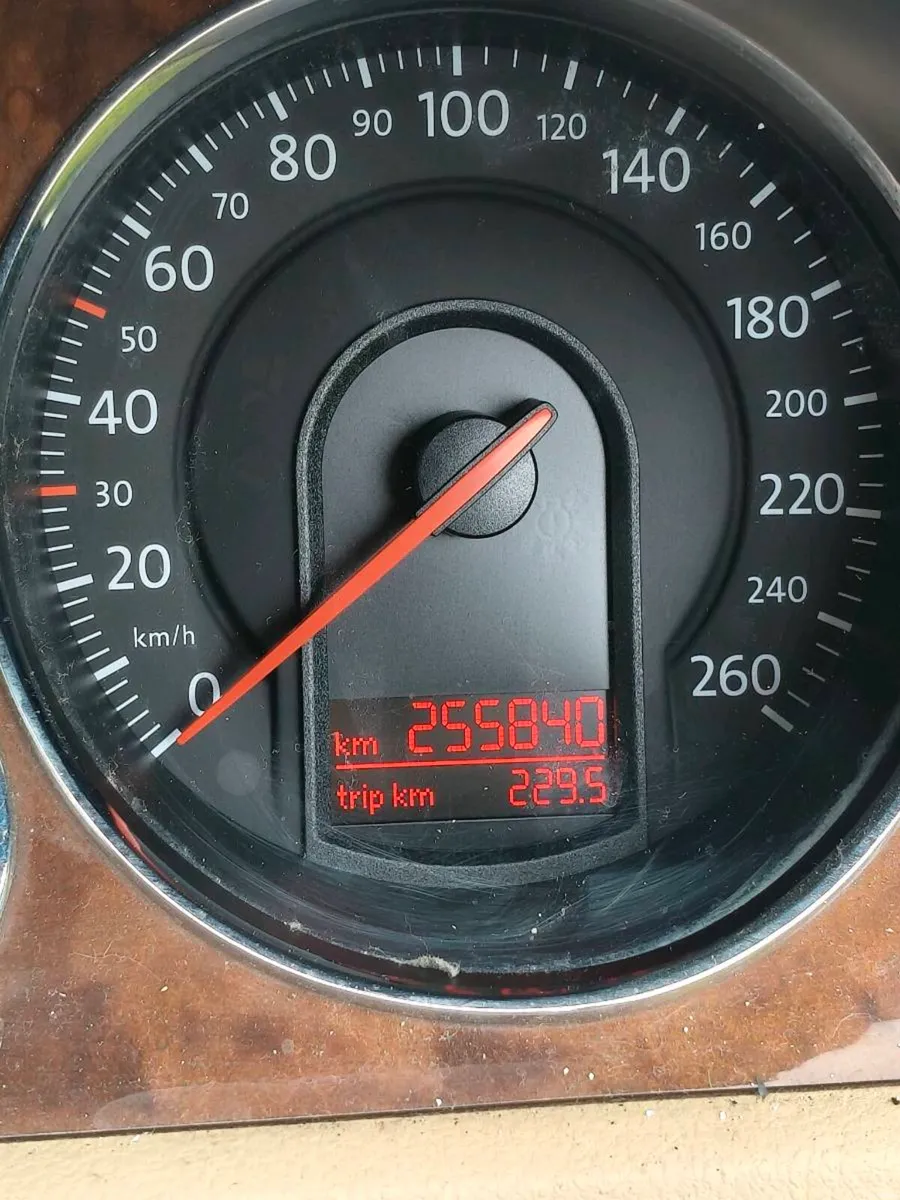 VW Passat - Image 1