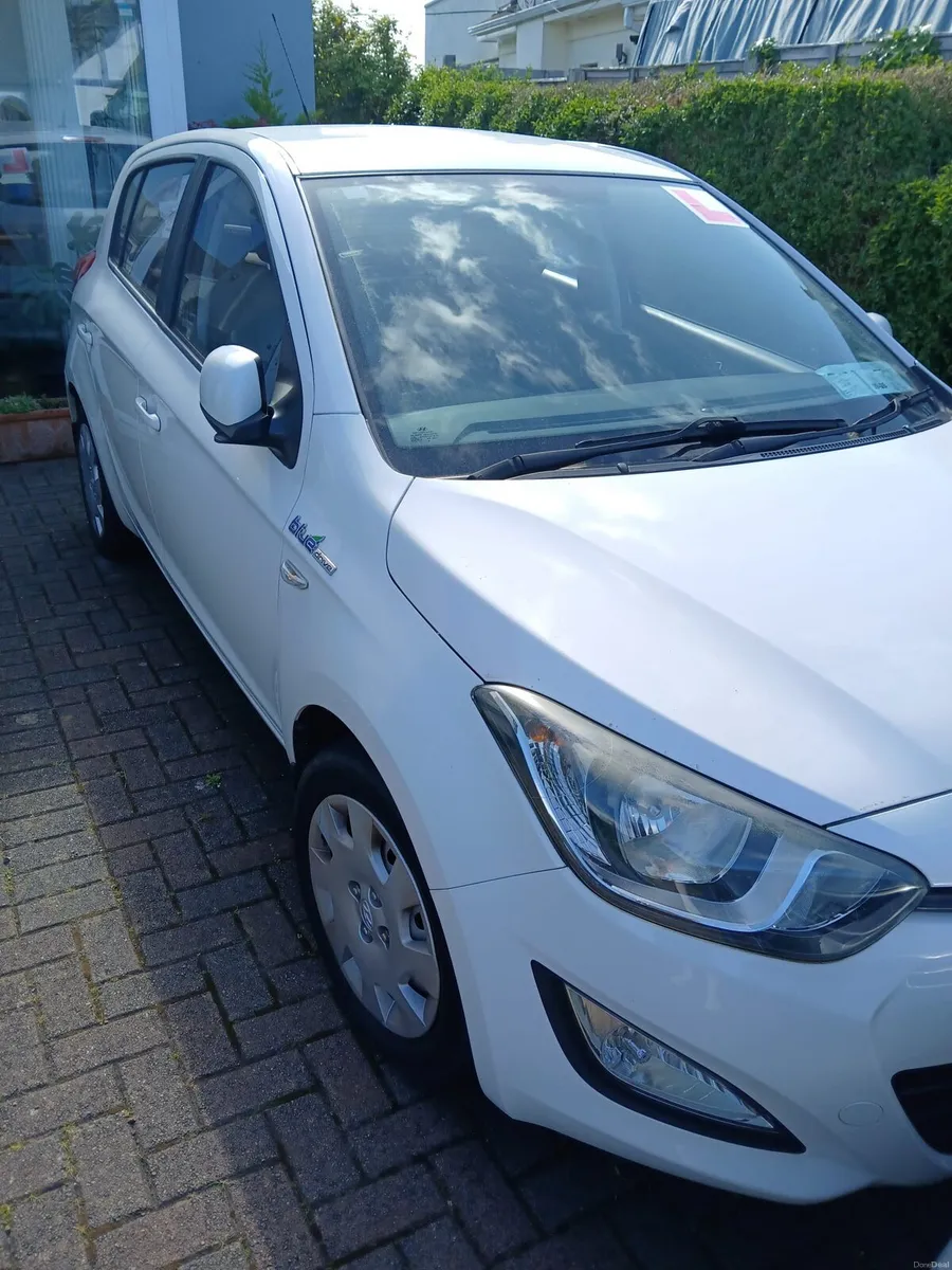 Hyundai i20 Blue Drive - Image 1