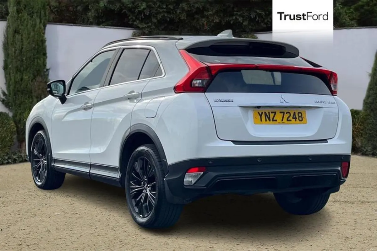 Mitsubishi Eclipse Cross Black - Image 2