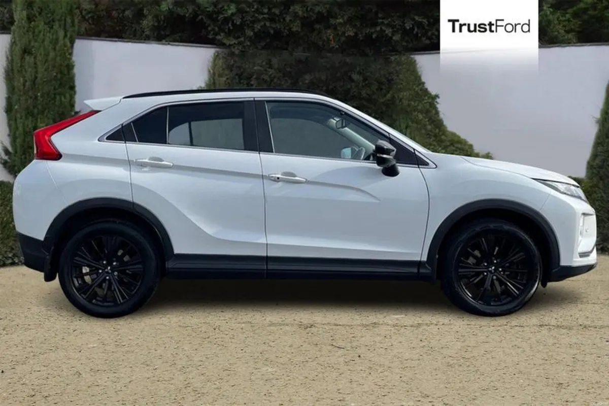 Mitsubishi Eclipse Cross Black - Image 3