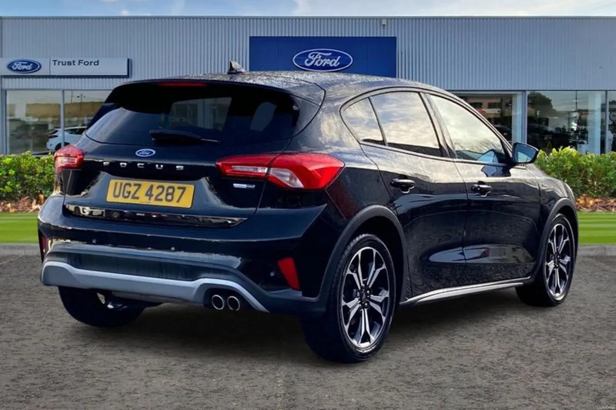 Ford Focus Active X Edition - Image 4