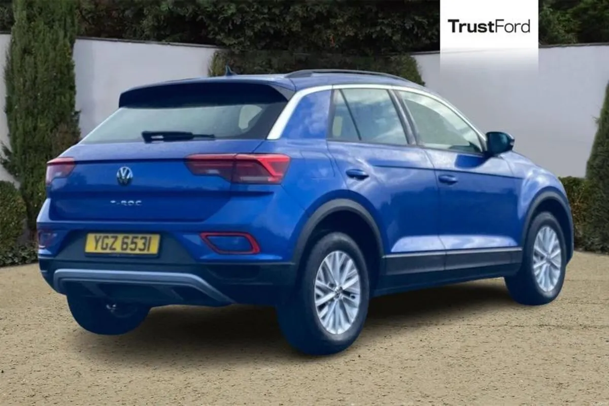 Volkswagen T-Roc Life - Image 4