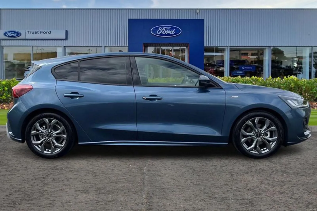 Ford Focus ST-Line - Image 3