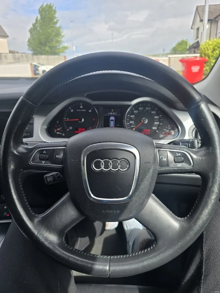 Audi A6 2009 - Image 2