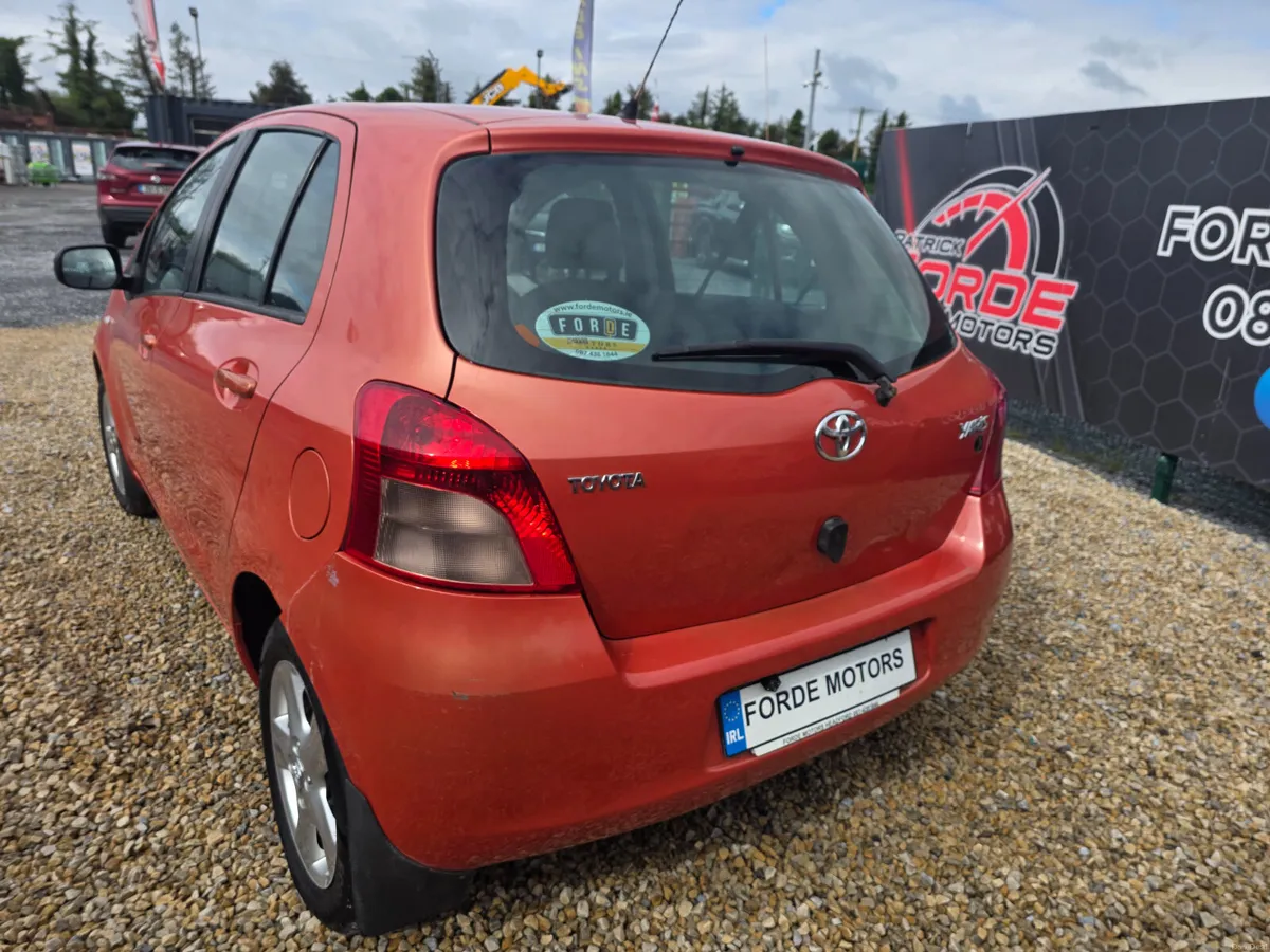 Toyota Yaris Automatic 2007 - Image 3
