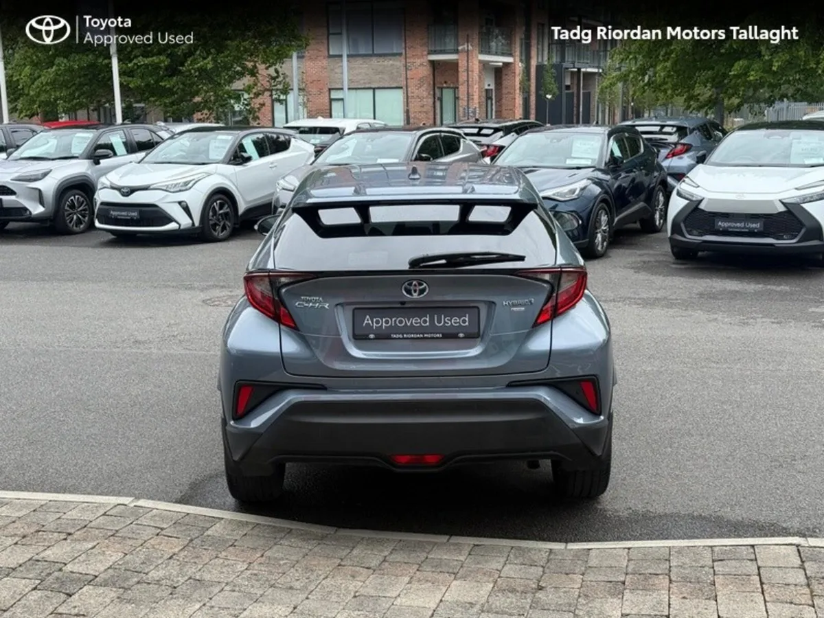 Toyota C-HR 1.8 HYBRID SPORT - Image 5