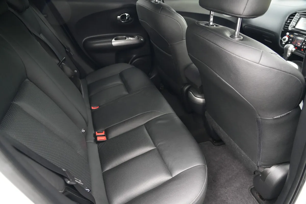 2016 Nissan Juke 1.6 Petrol Automatic Low Miles - Image 4