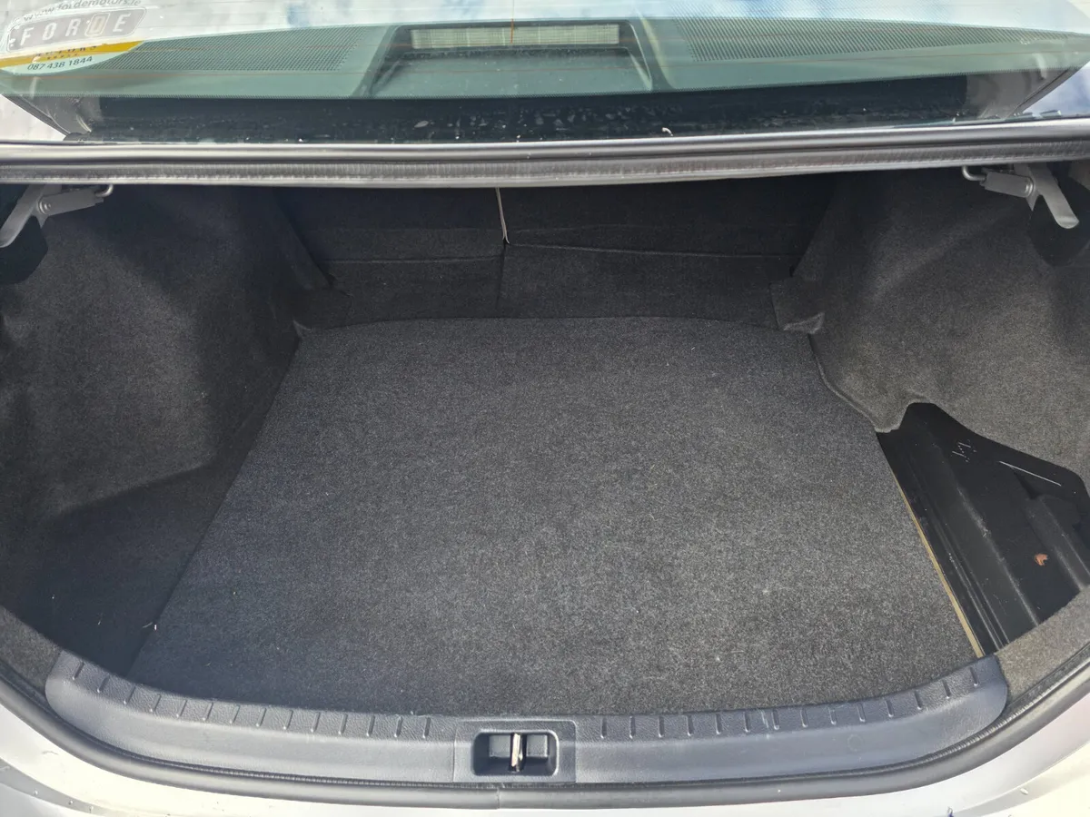 Toyota Corolla 2014 - Image 6