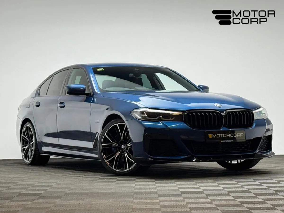 BMW 5-Series 530E M SPORT - Image 1