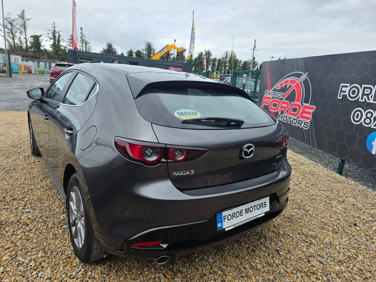 Mazda 3 2021 - Image 3