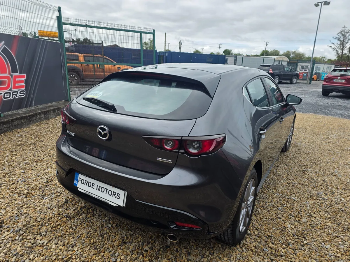 Mazda 3 2021 - Image 4