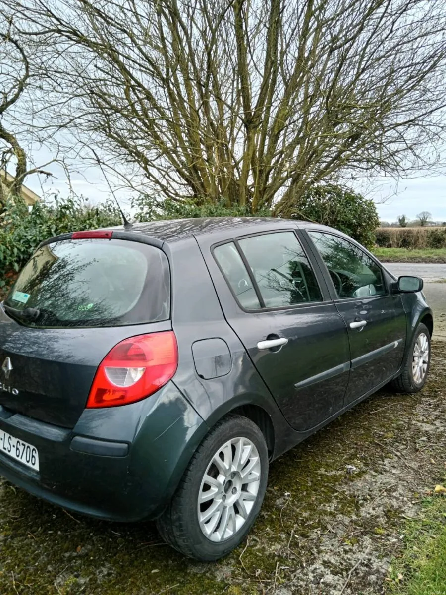 Renault Clio 2008 - Image 2