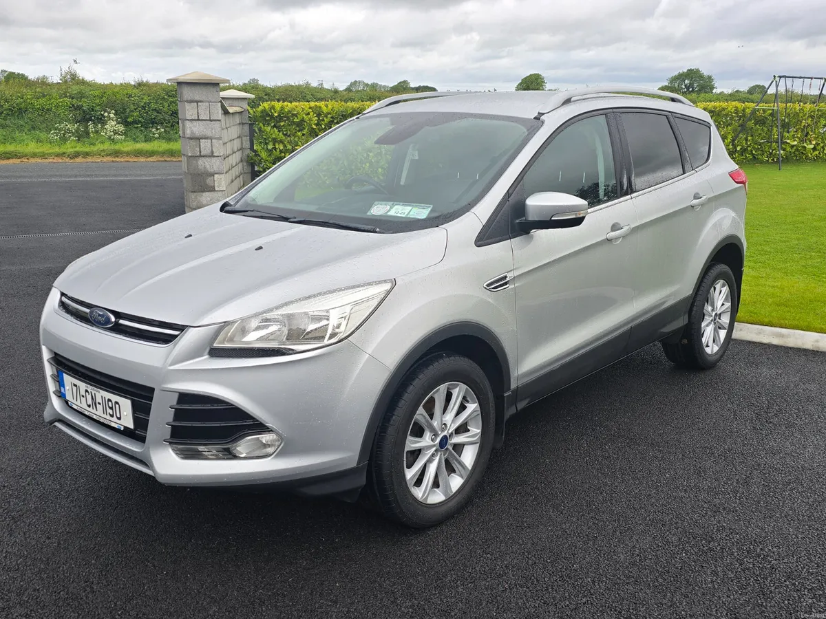 171 Ford Kuga 2.0 Diesel Titanium low miles - Image 2
