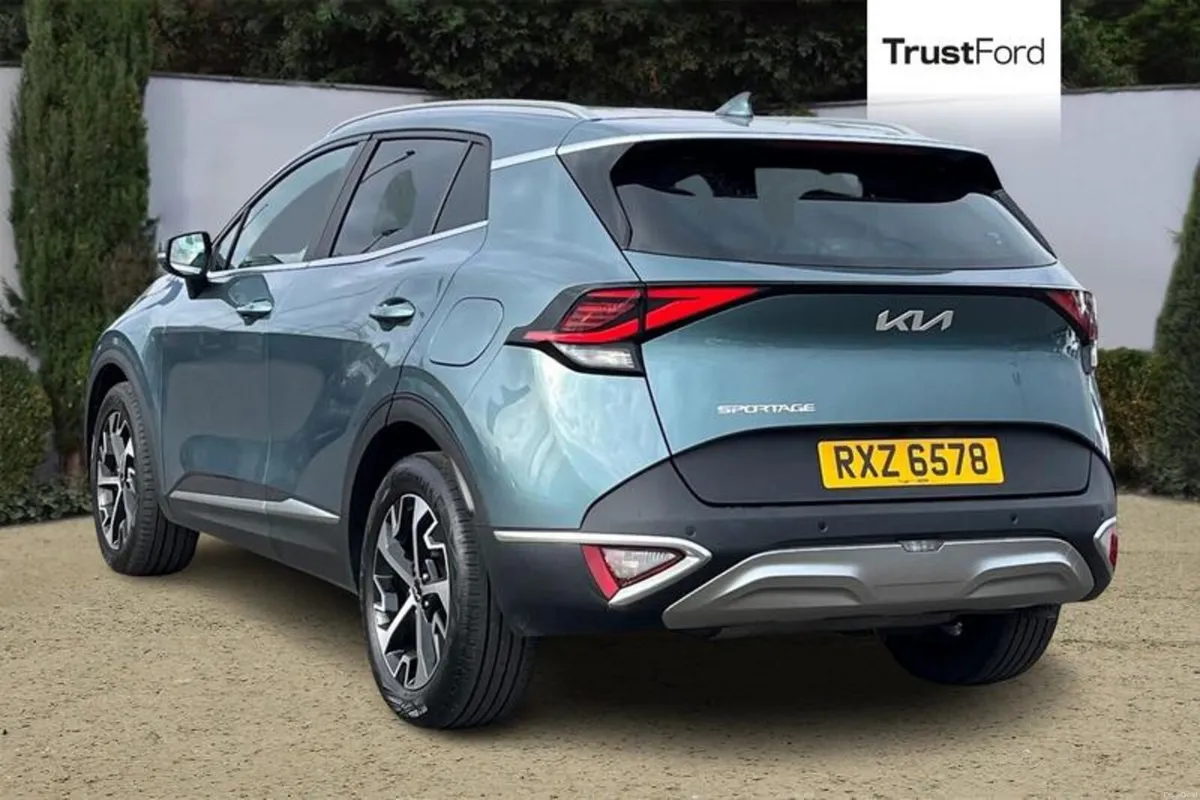 Kia Sportage T-GDi 3 SUV - Image 2