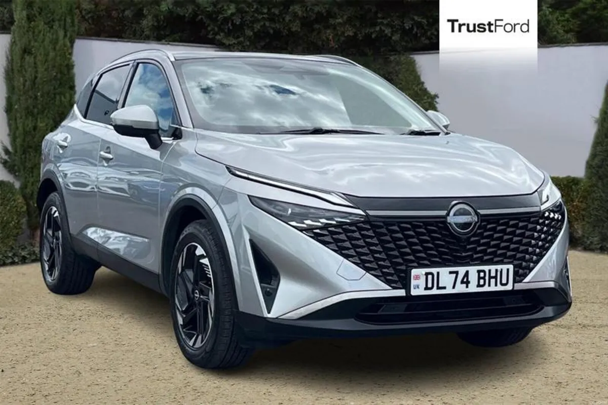 Nissan Qashqai N-Connecta - Image 1