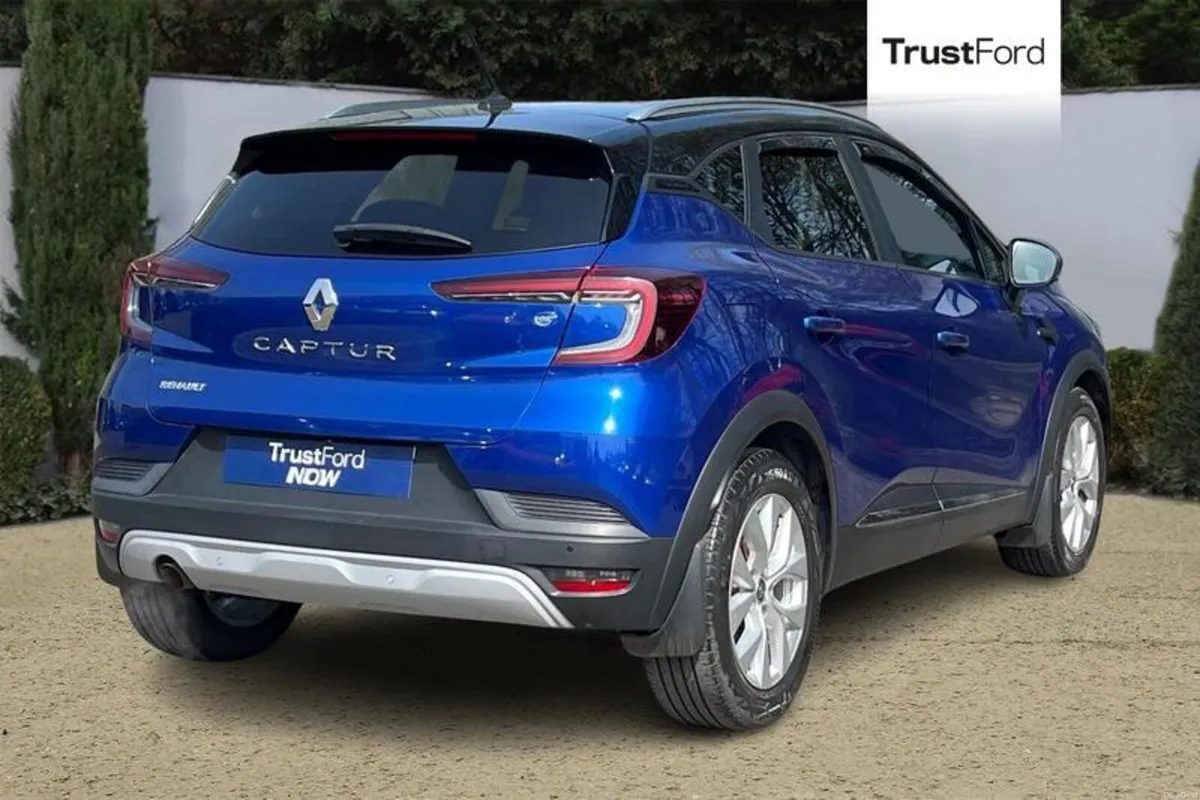 Renault Captur Iconic - Image 4