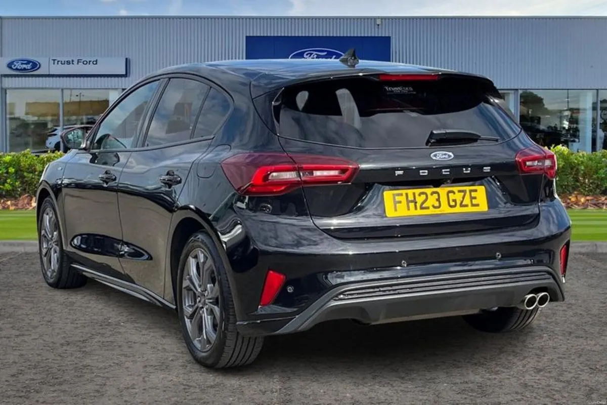 Ford Focus ST-Line - Image 2