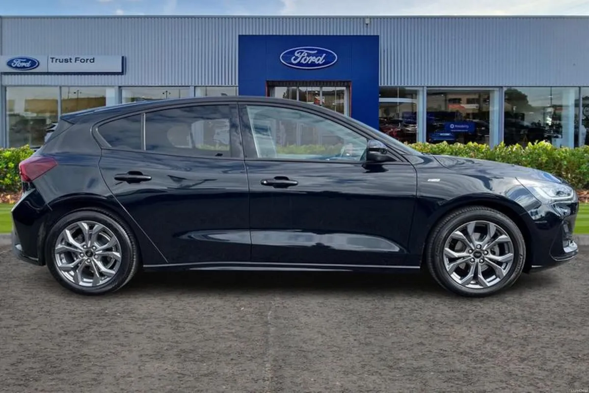 Ford Focus ST-Line - Image 3