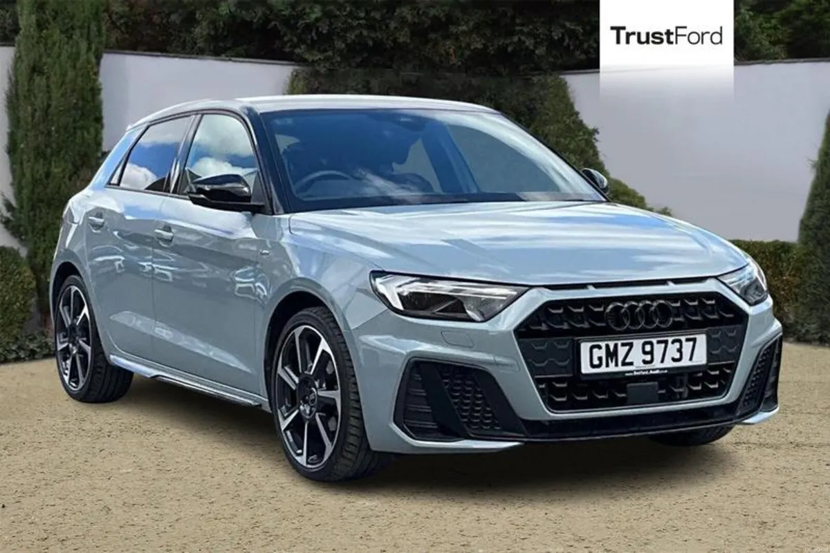 Audi A1 Black Edition - Image 1