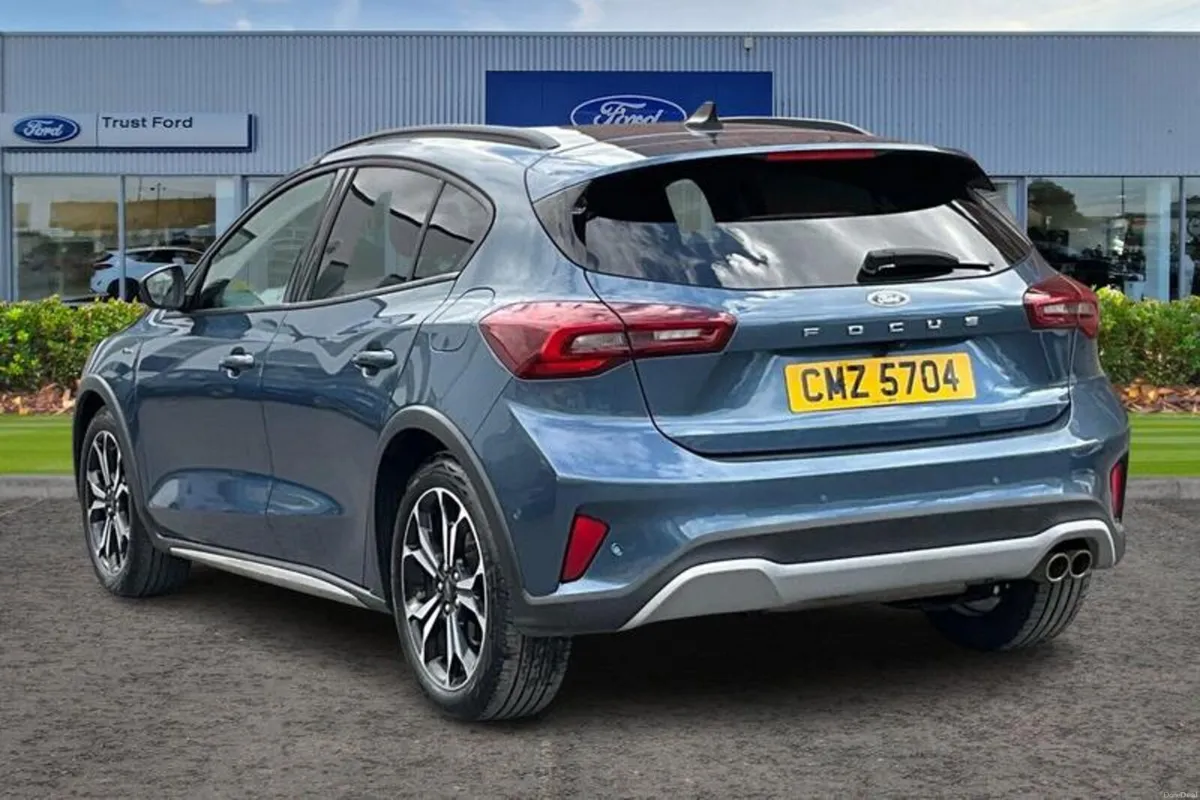 Ford Focus Active X - Image 2