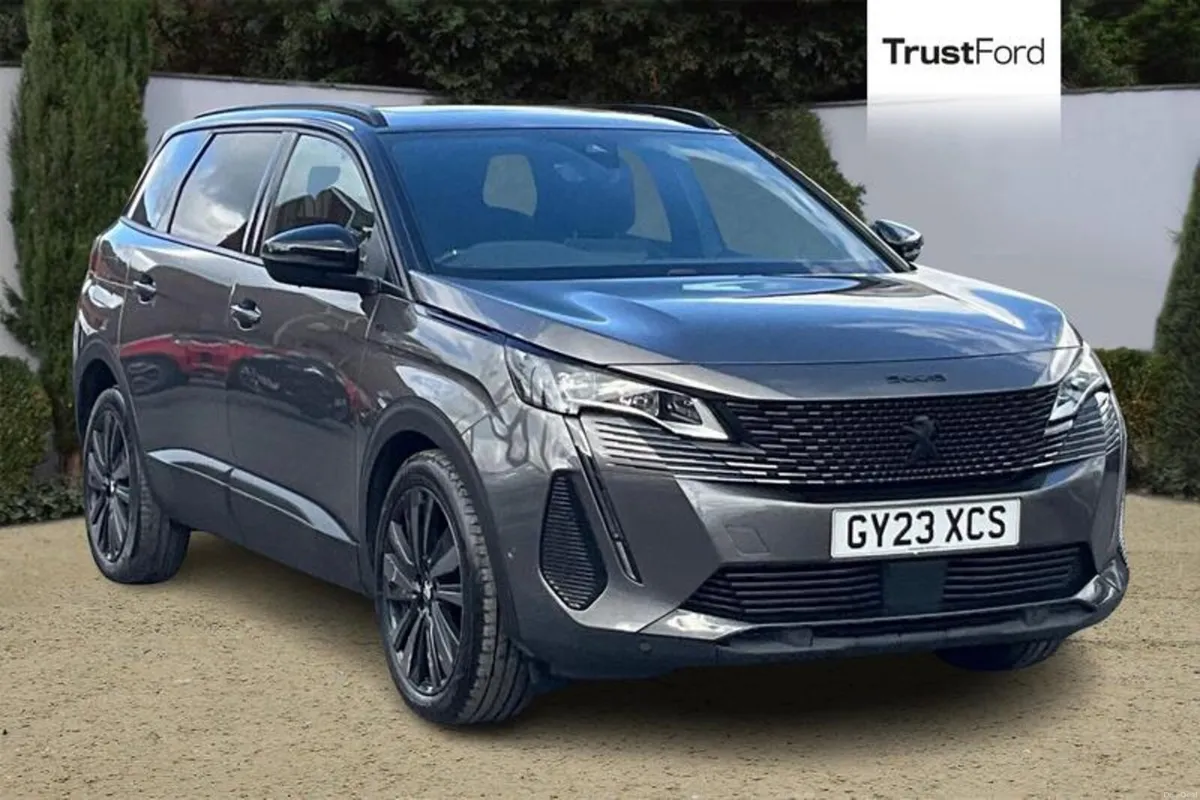 Peugeot 5008 GT - Image 1