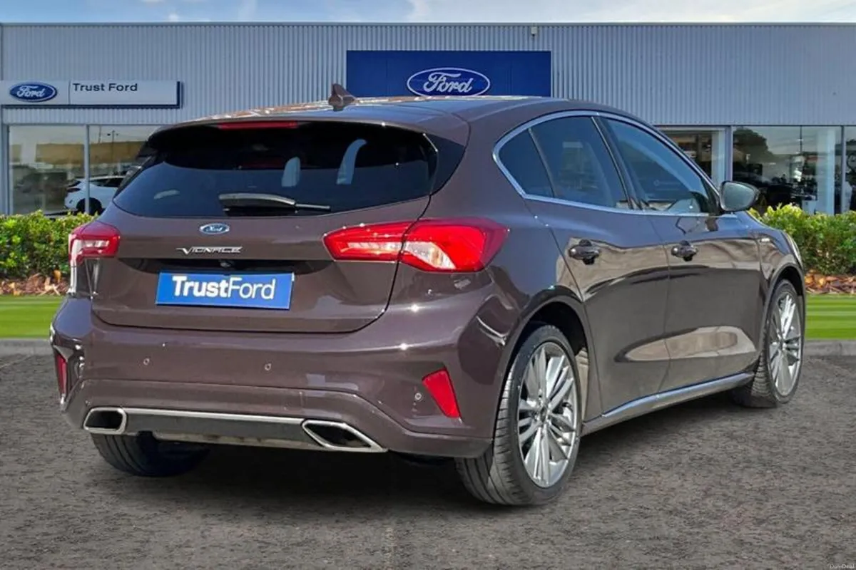 Ford Focus 1.0T EcoBoost Vignale Hatchback 5dr Pet - Image 4