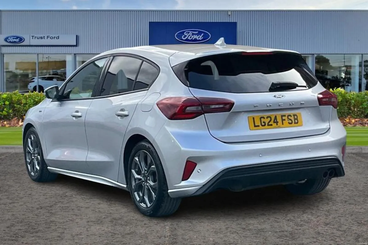 Ford Focus ST-Line - Image 2