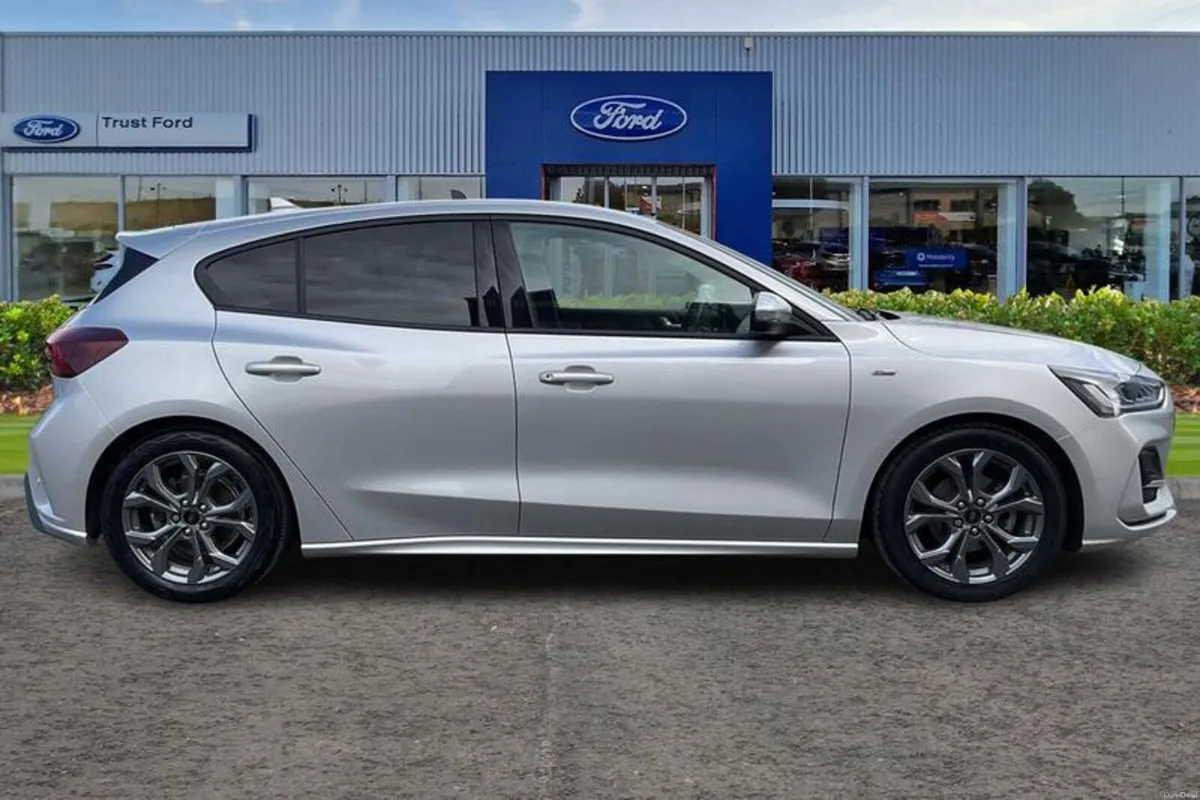 Ford Focus ST-Line - Image 3