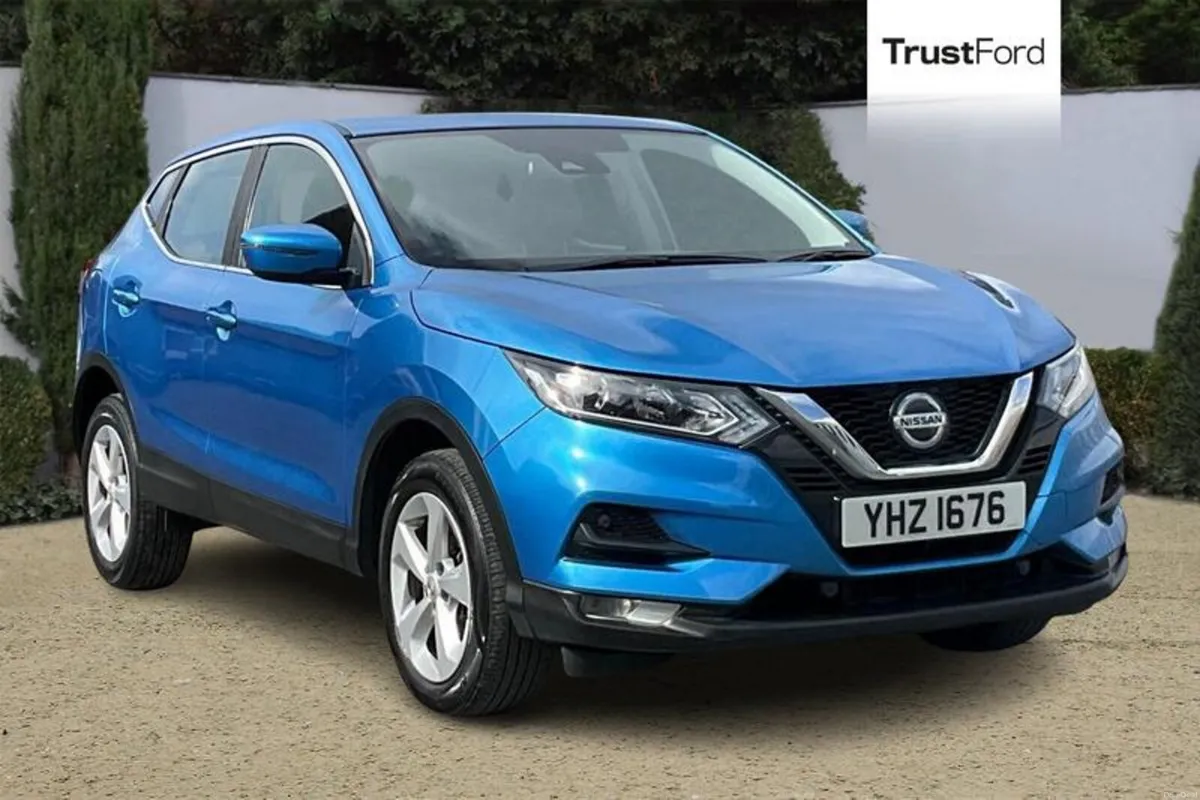 Nissan Qashqai Acenta Premium - Image 1