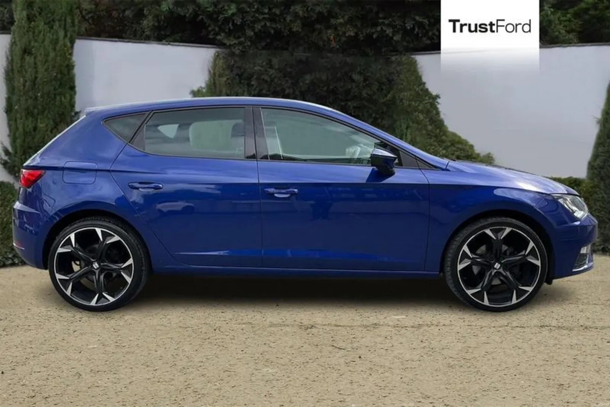 SEAT Leon SE Dynamic - Image 3