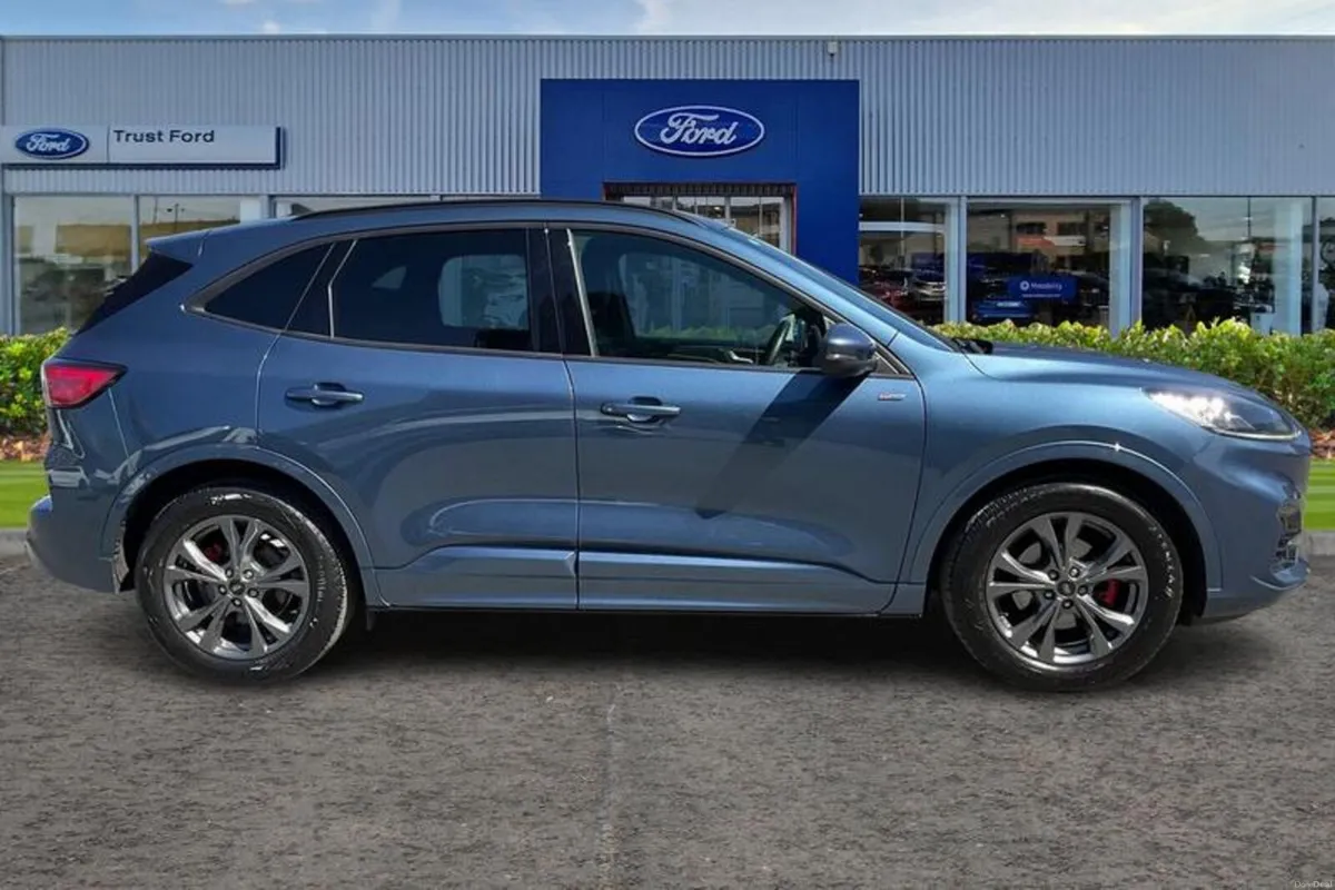 Ford Kuga ST-Line Edition - Image 3