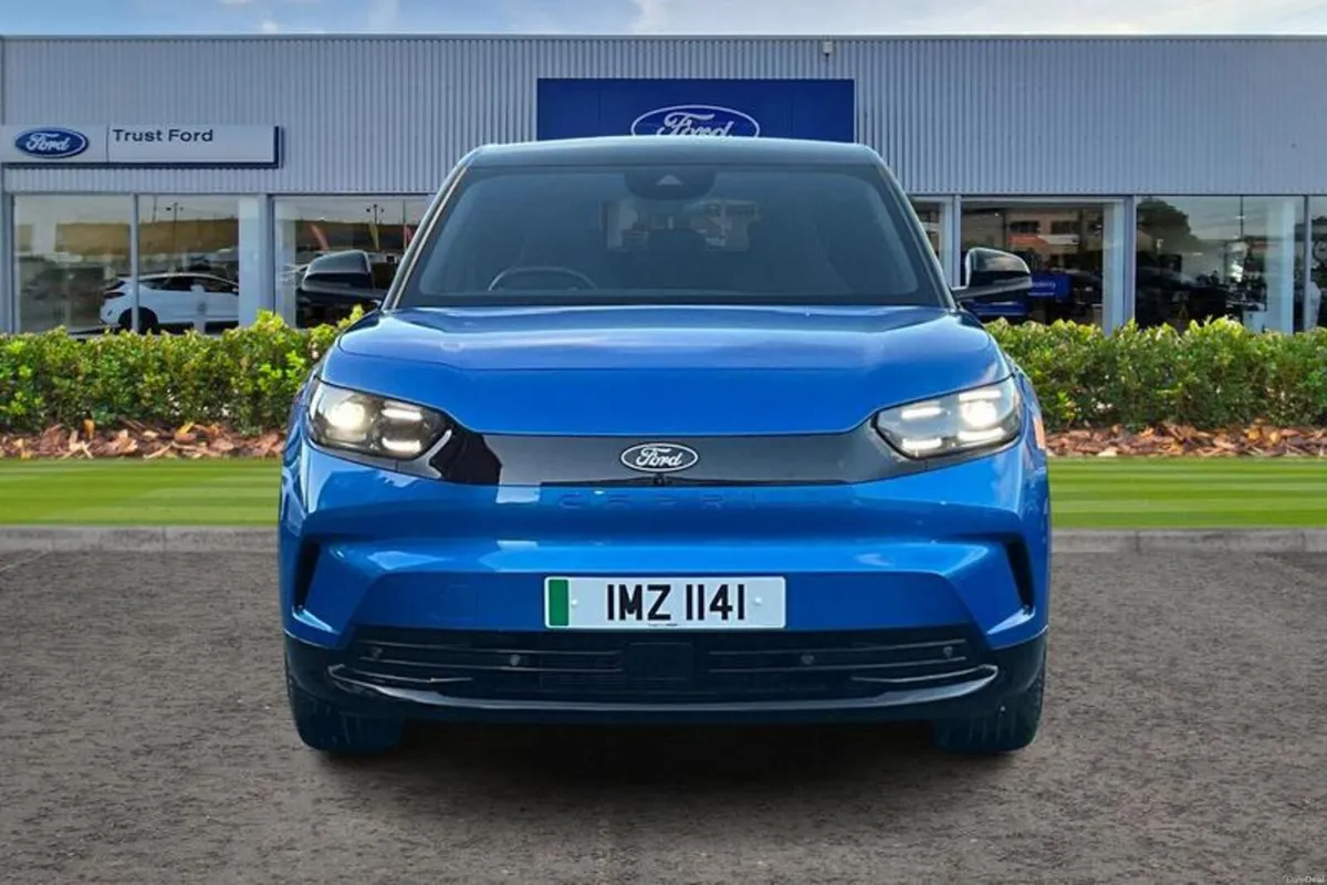 Ford Capri Extended Range 79kWh Premium SUV 5dr El - Image 6