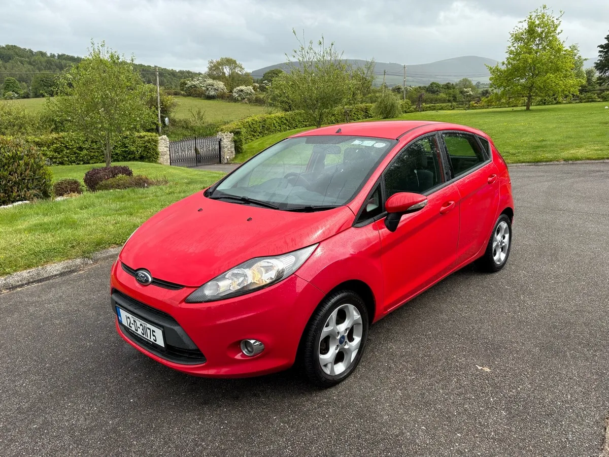 Ford fiesta - Image 2