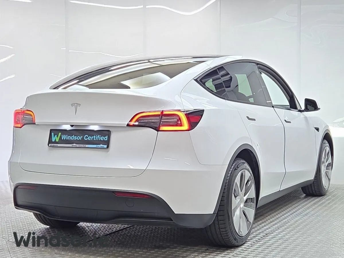 Tesla Model Y RWD 345BHP EV - Image 3